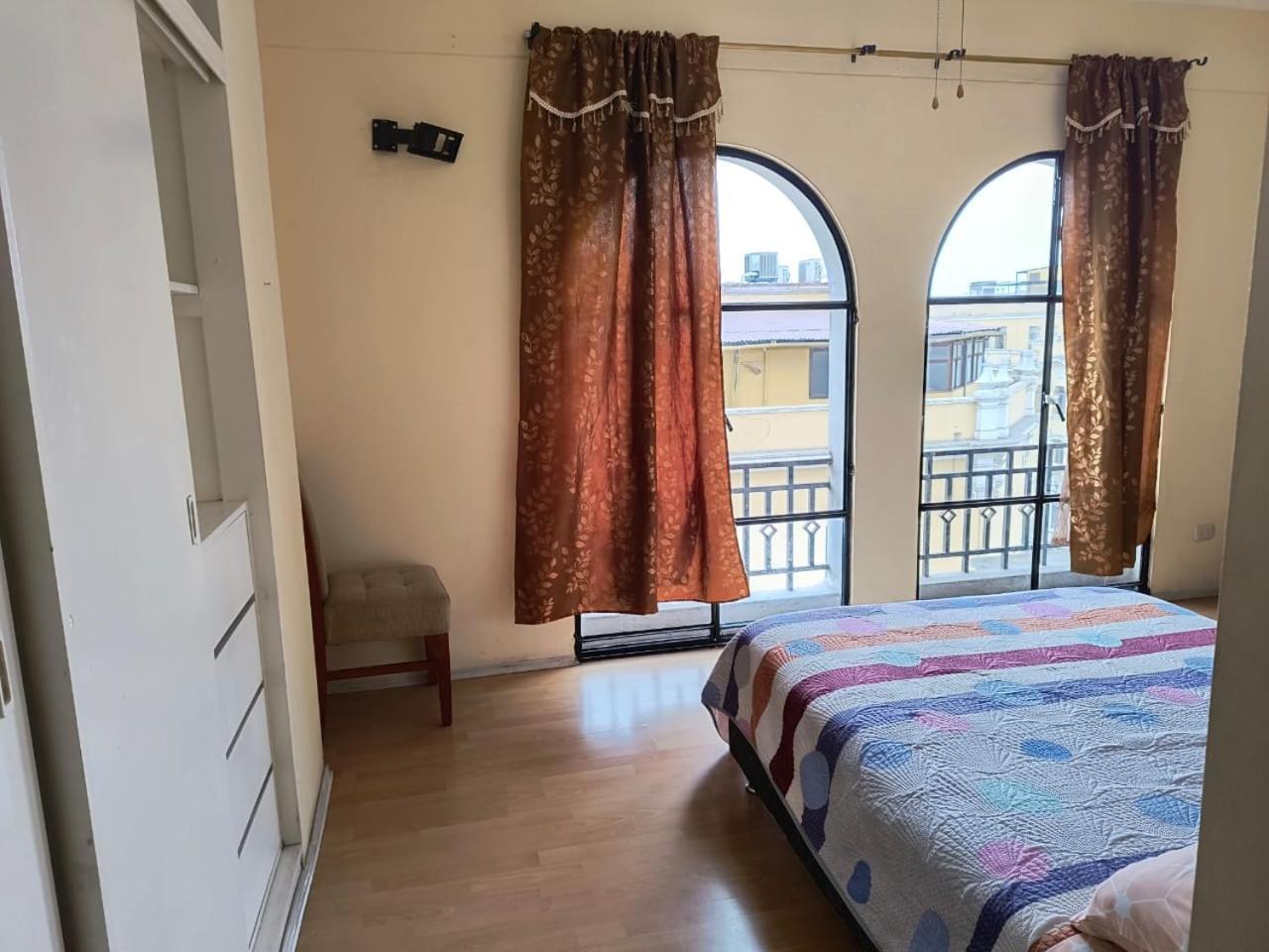 Apartamento Departamento Frente A Palacio Gobierno Lima